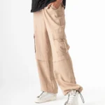 Pantalones beige